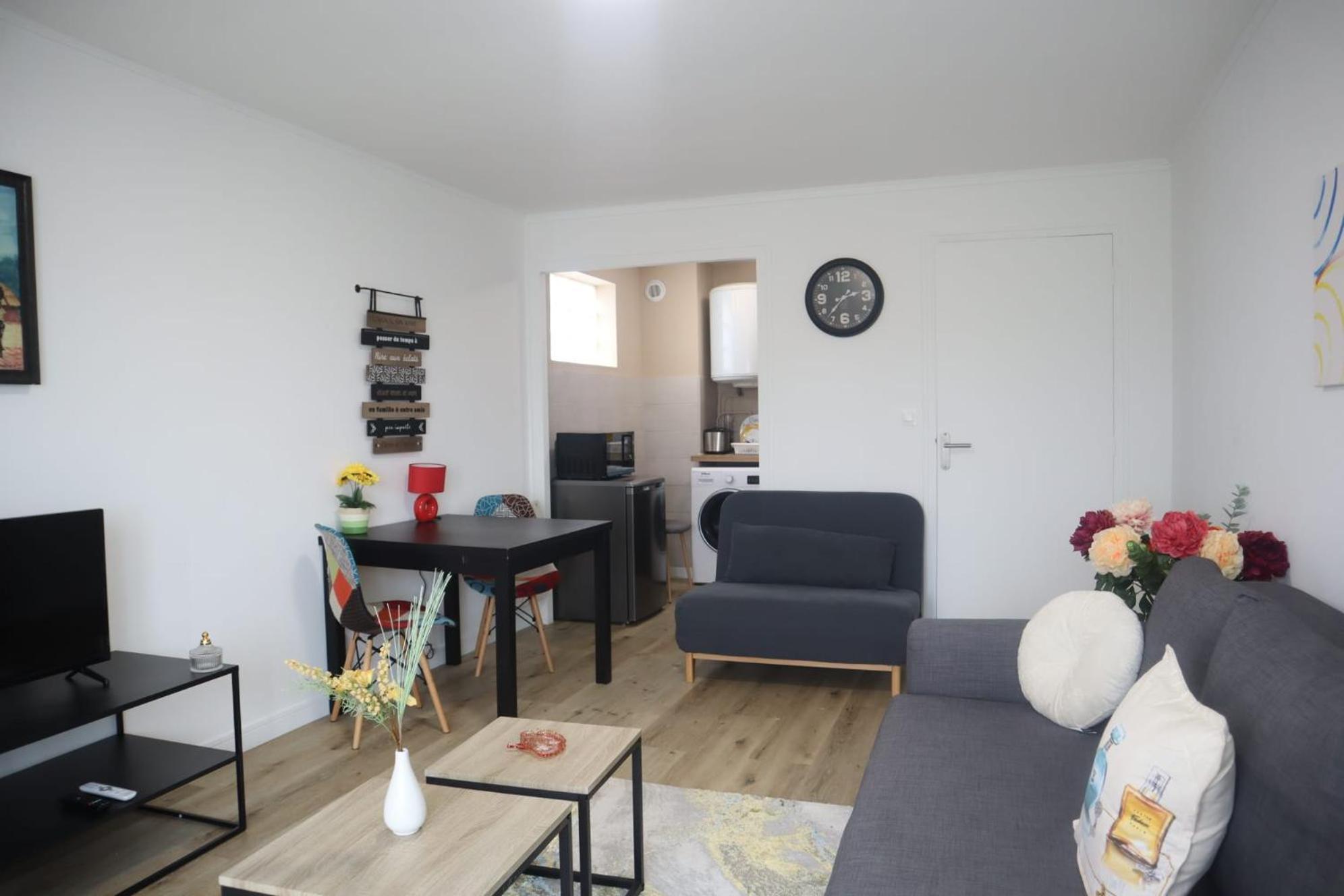 Cosy Sun-Mantes-La-Jolie Apartment Exterior foto