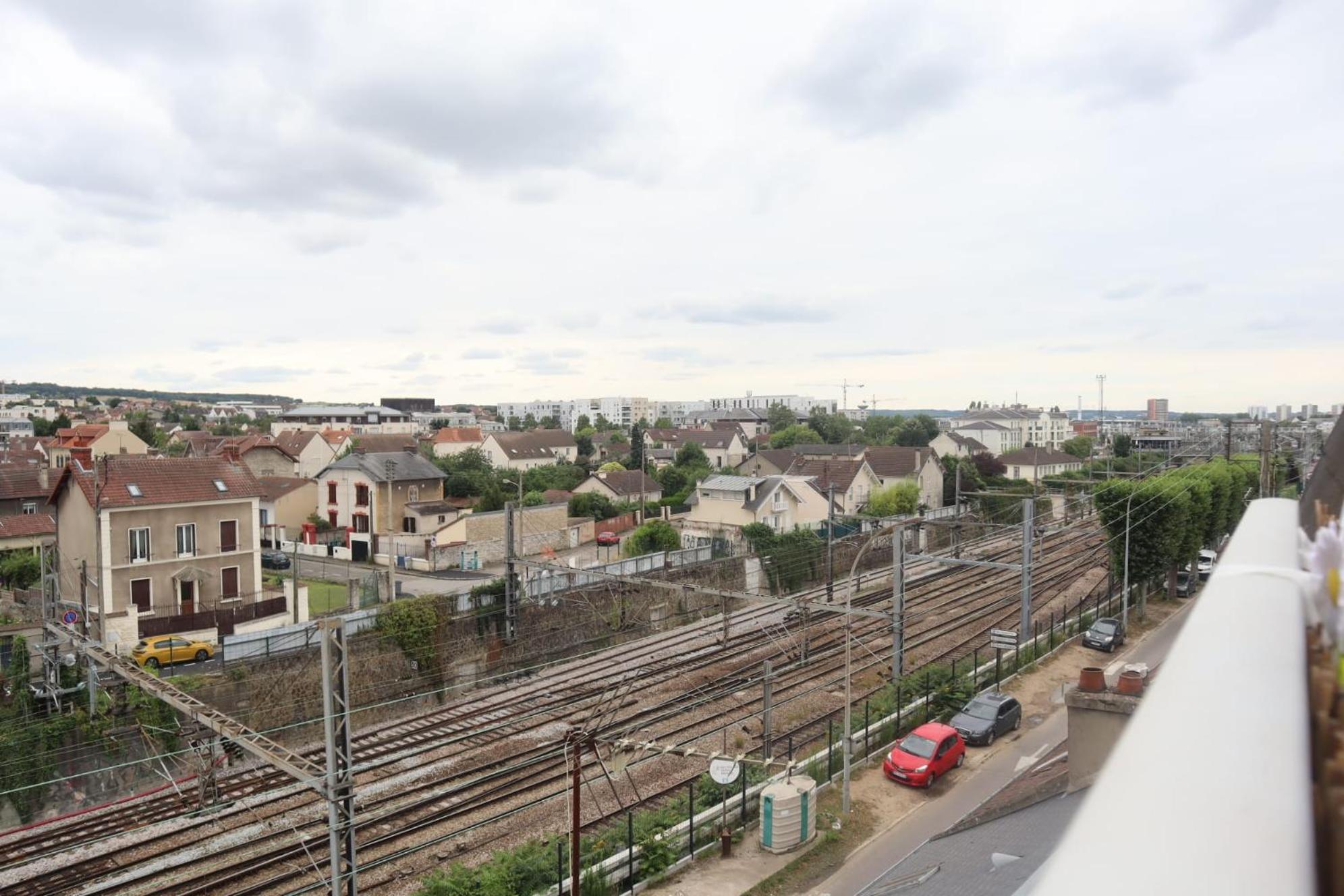 Cosy Sun-Mantes-La-Jolie Apartment Exterior foto
